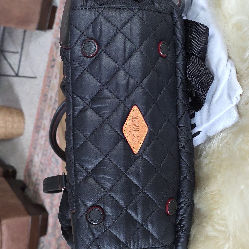 Gorgeous NWOT MZ Wallace Black Quilted Bag 🖤🎁 - Picture 8 of 16